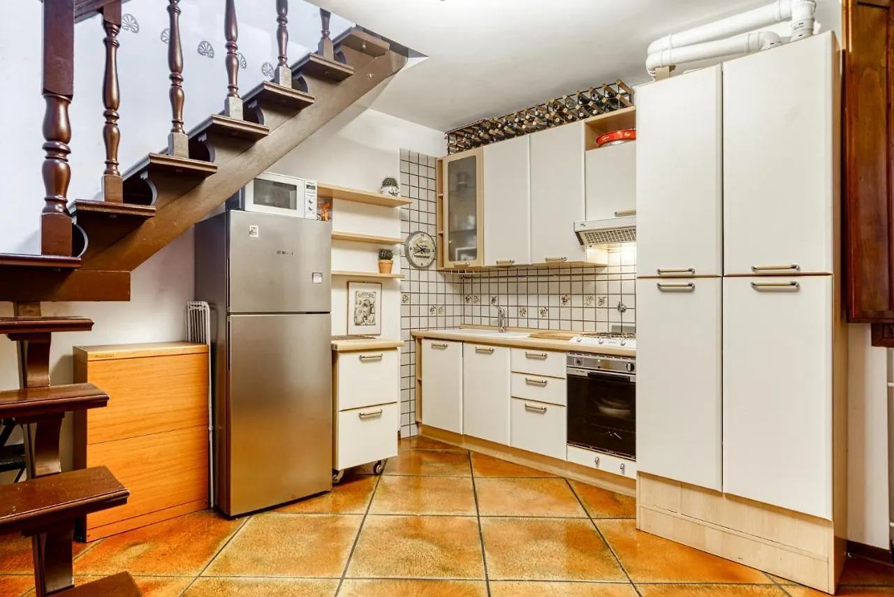 Piazza Maggiore Duplex Apartment by Wonderful Italy Bologna Italia