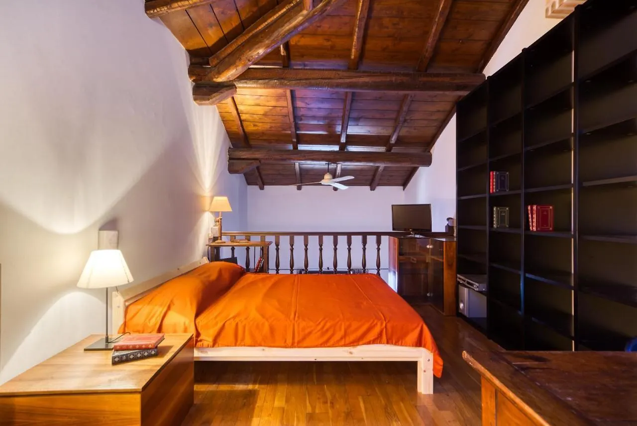 Piazza Maggiore Duplex Apartment by Wonderful Italy Bologna 0*,  Italia